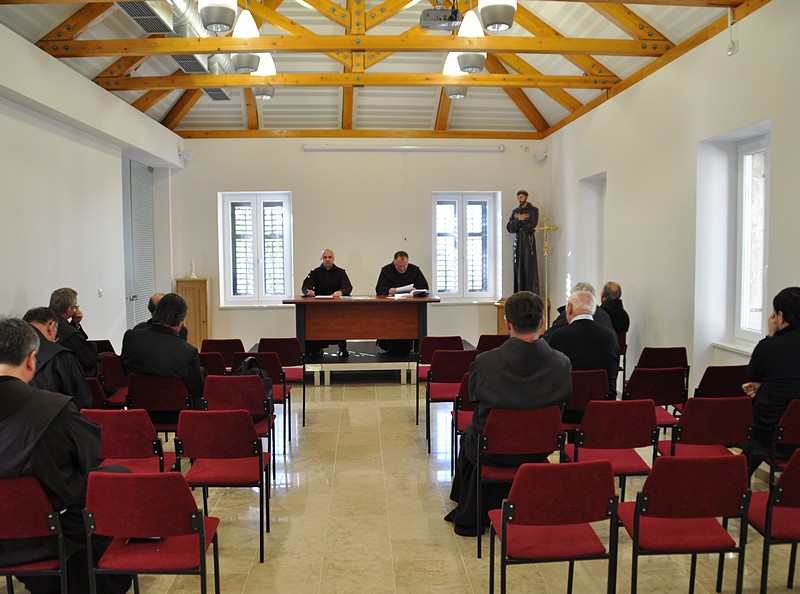 Samostanski kapitul