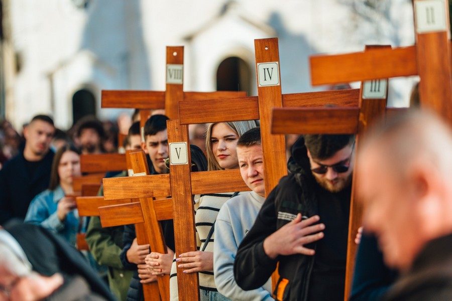 Križni put za mlade Imotske krajine